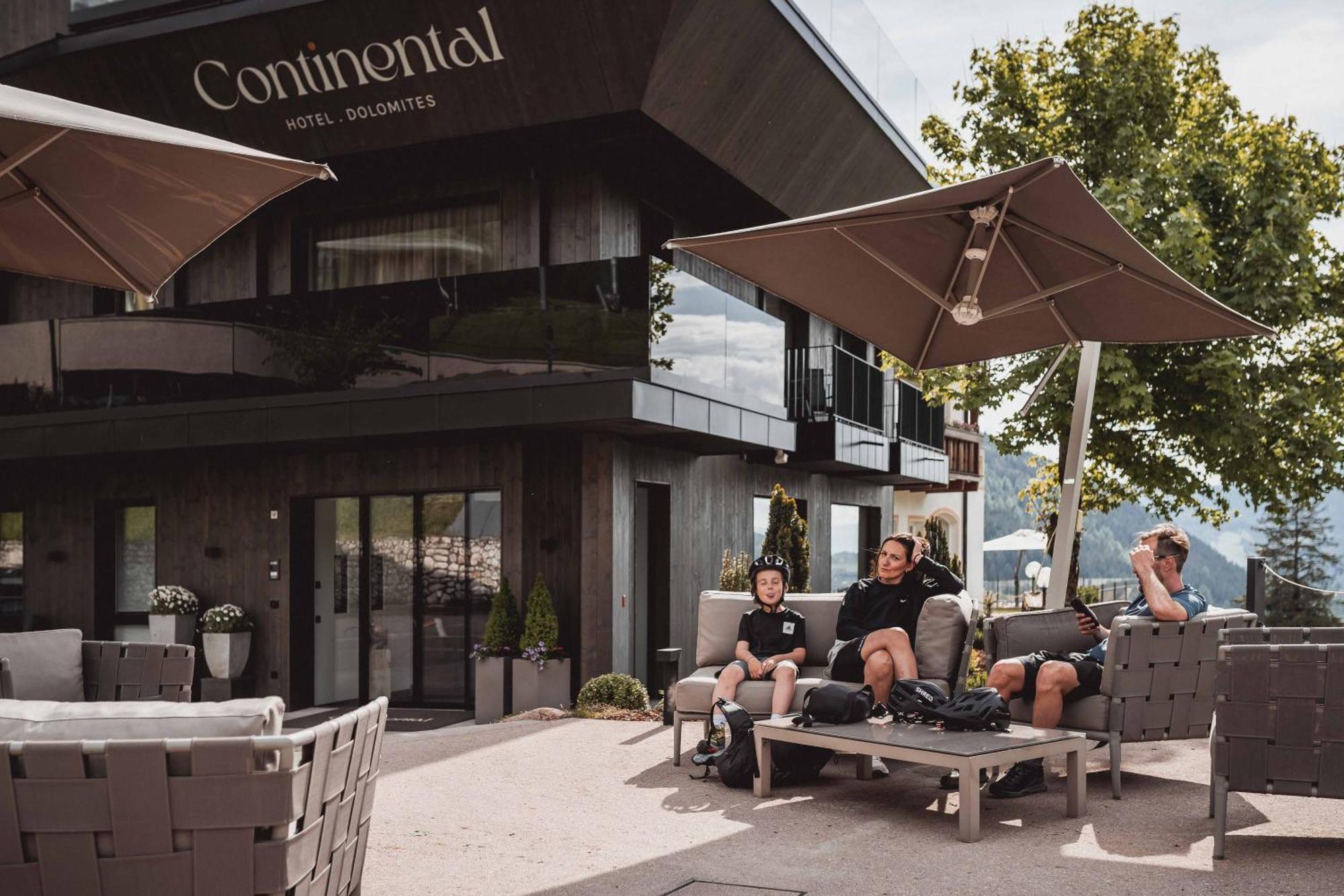 Hotel Continental Dolomites Selva di Val Gardena Eksteriør bilde